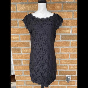 Diane von Furstenberg
Black Barbara Lace Cocktail size 14
